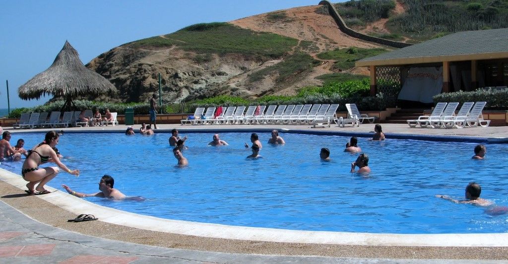 Portofino Complex Ξενοδοχείο Playa El Agua Εξωτερικό φωτογραφία